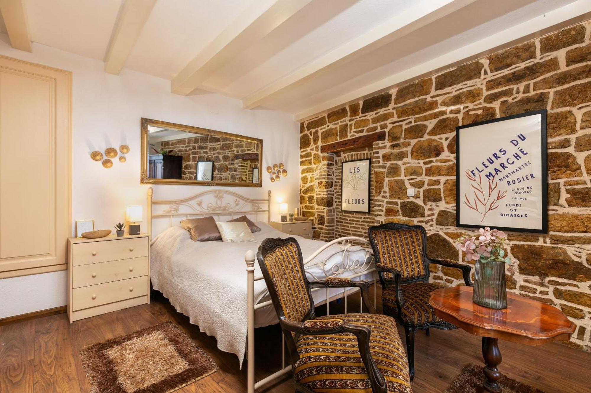 Duplex Apartment Camelia In Charming Old Town Rovinj Buitenkant foto